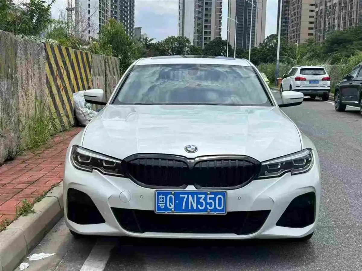 BMW 3-SERIES