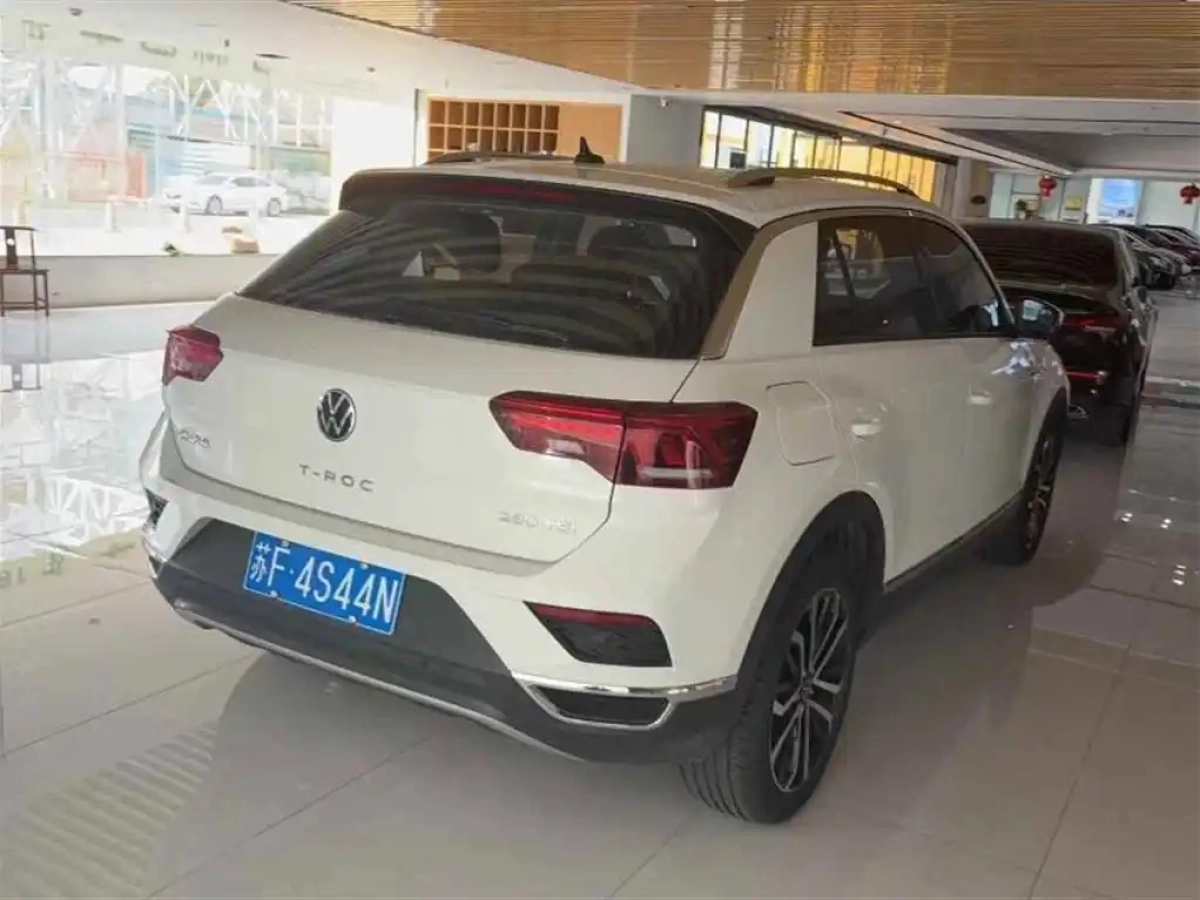 VOLKSWAGEN T-ROC TANGE