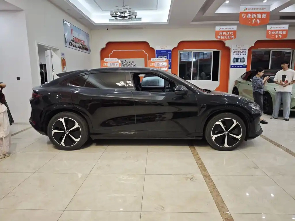 BYD SONG L EV