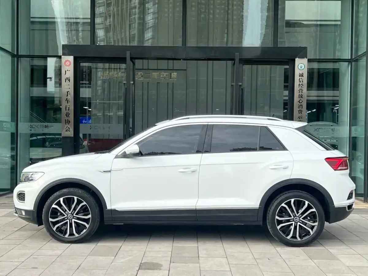 VOLKSWAGEN T-ROC TANGE