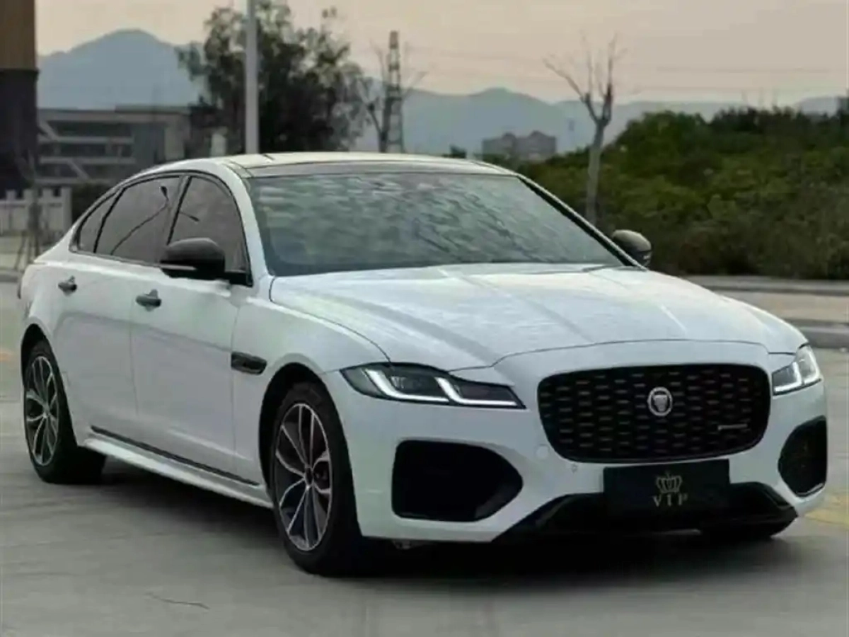 JAGUAR XFL