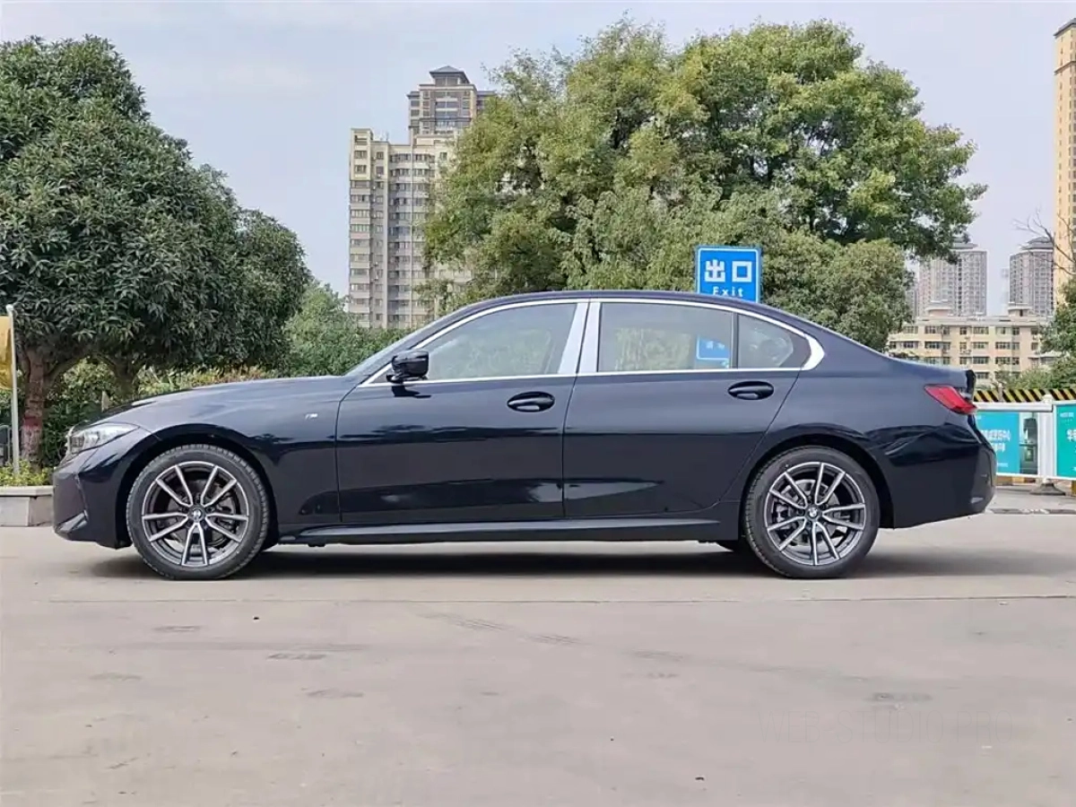 BMW 3-SERIES