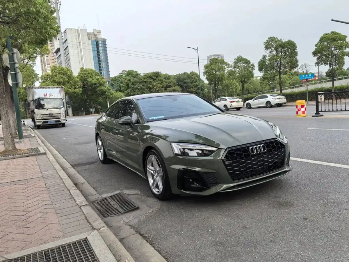 AUDI A5