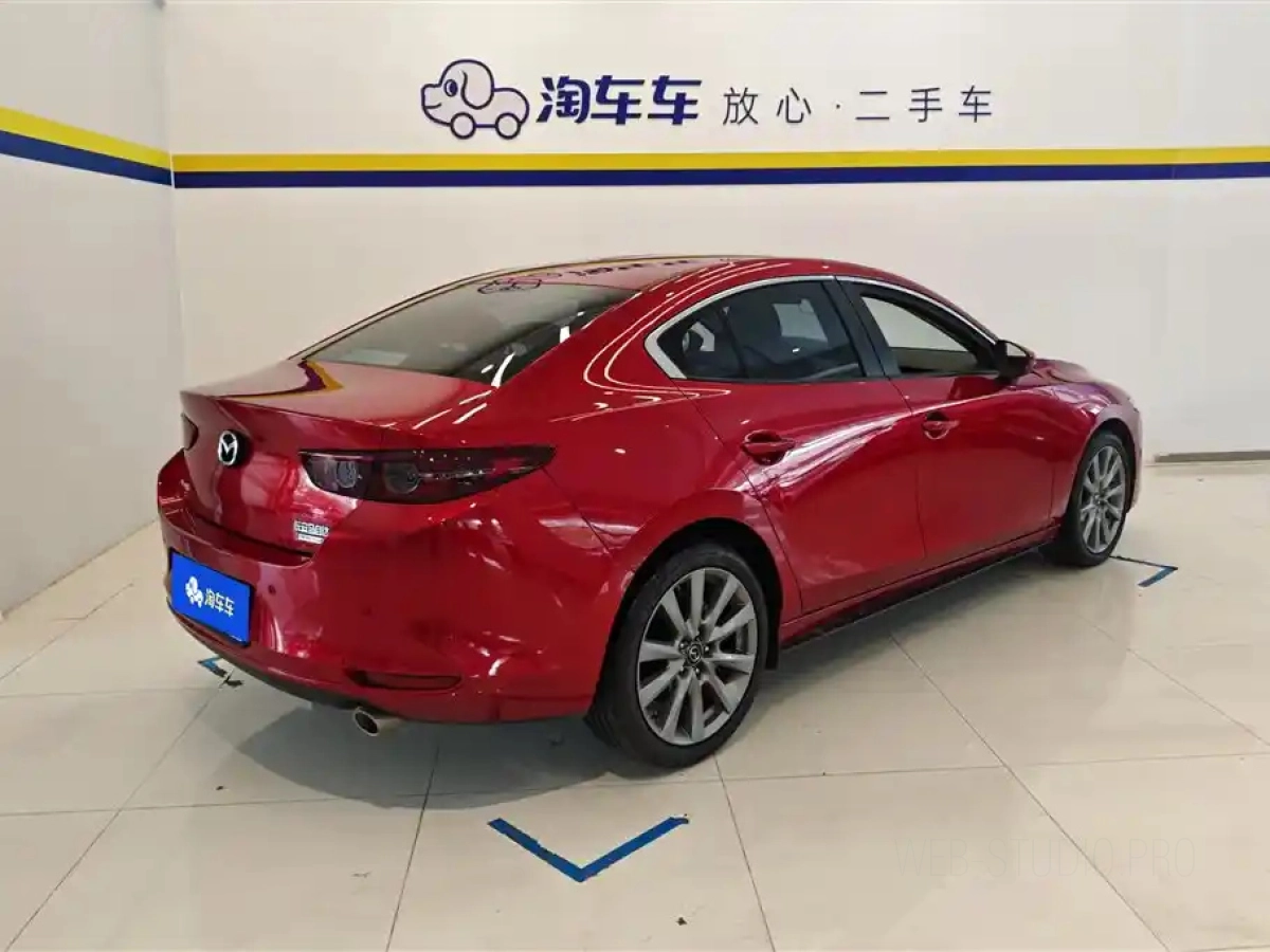 MAZDA 3 AXELA