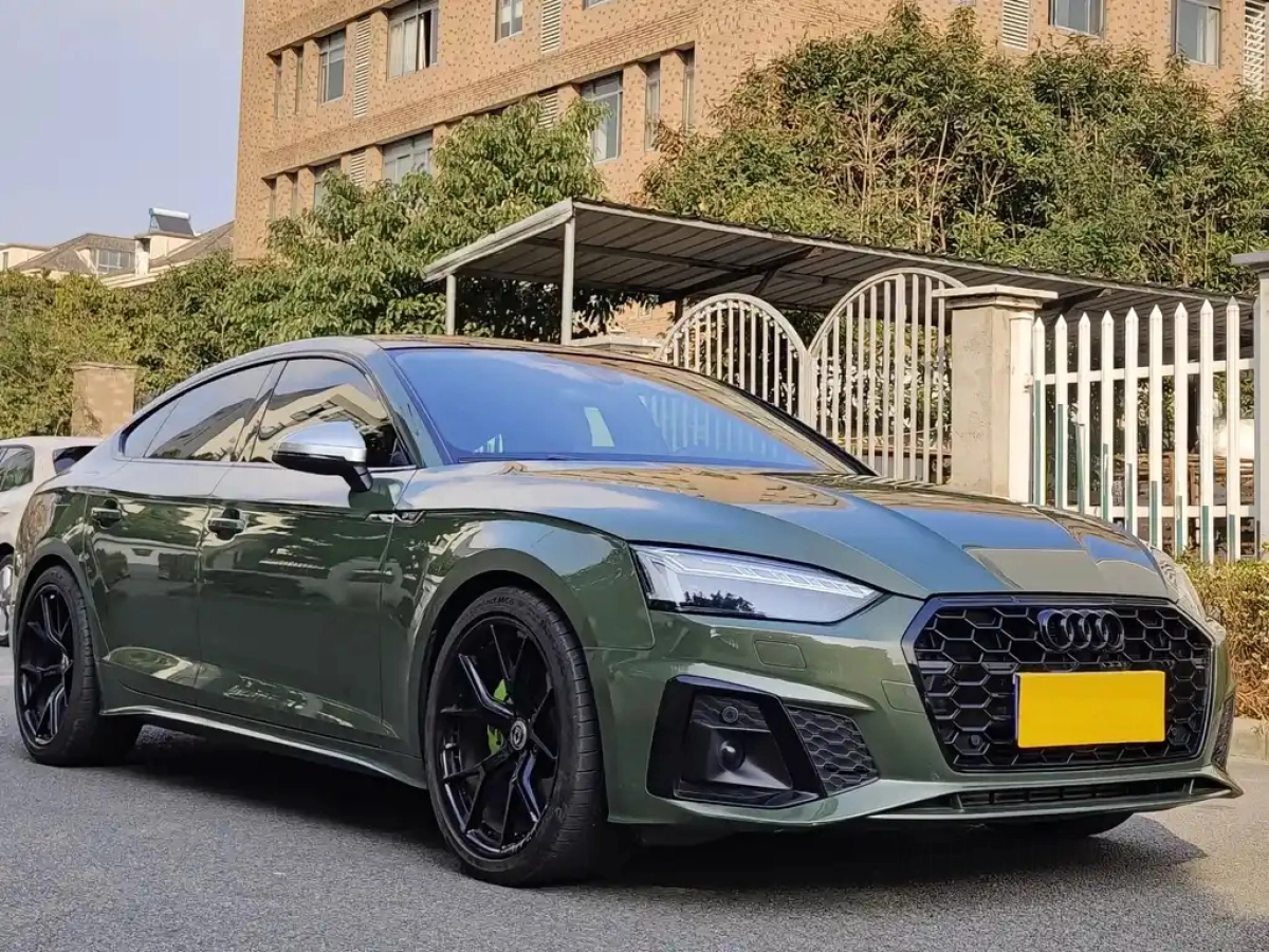 AUDI A5