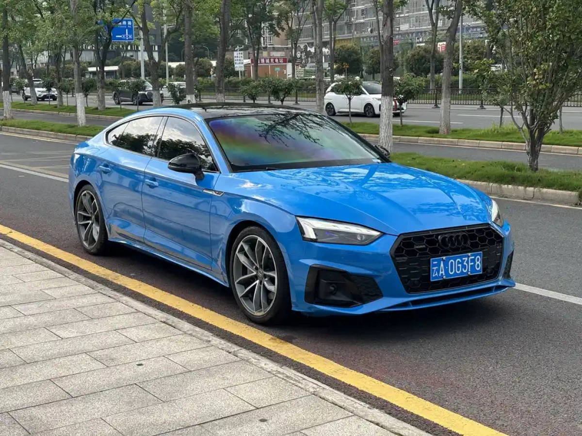AUDI A5