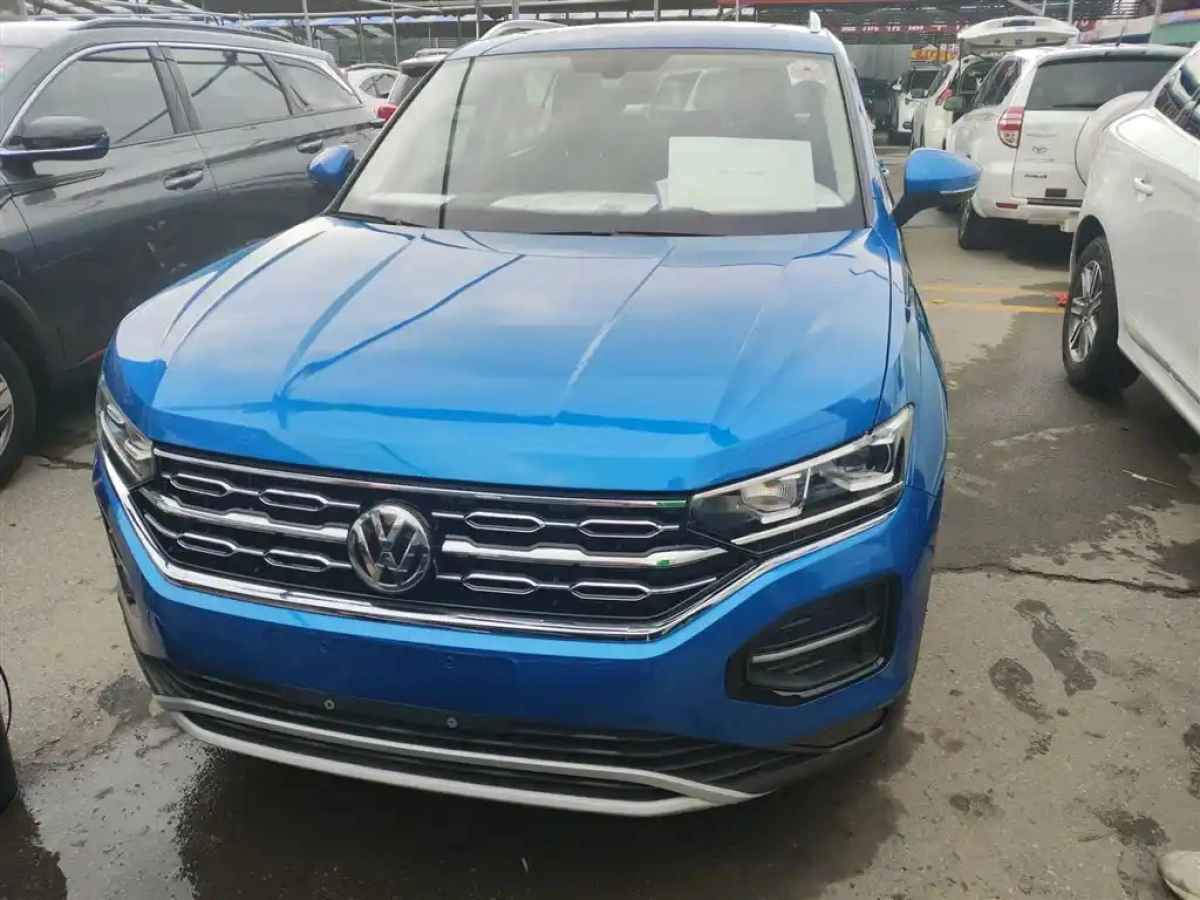 VOLKSWAGEN TAYRON