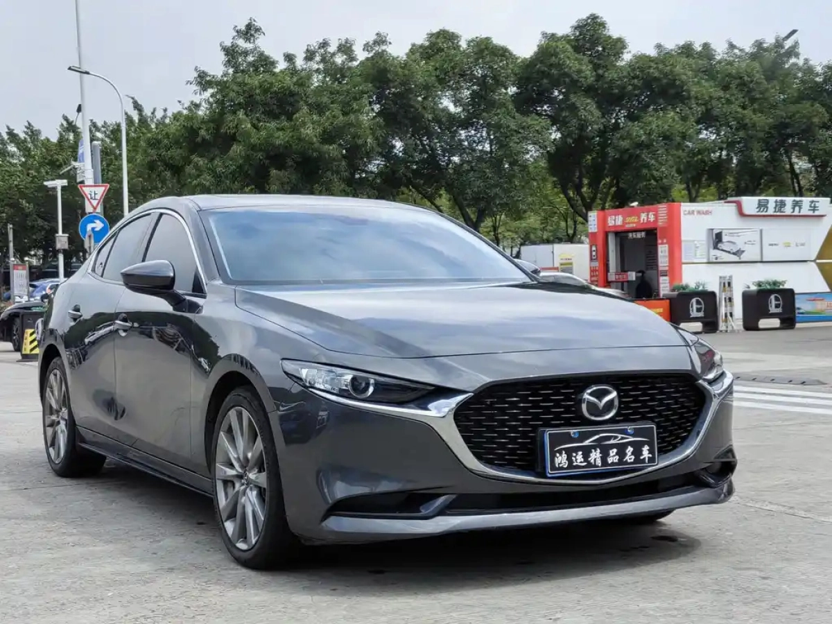 MAZDA 3 AXELA
