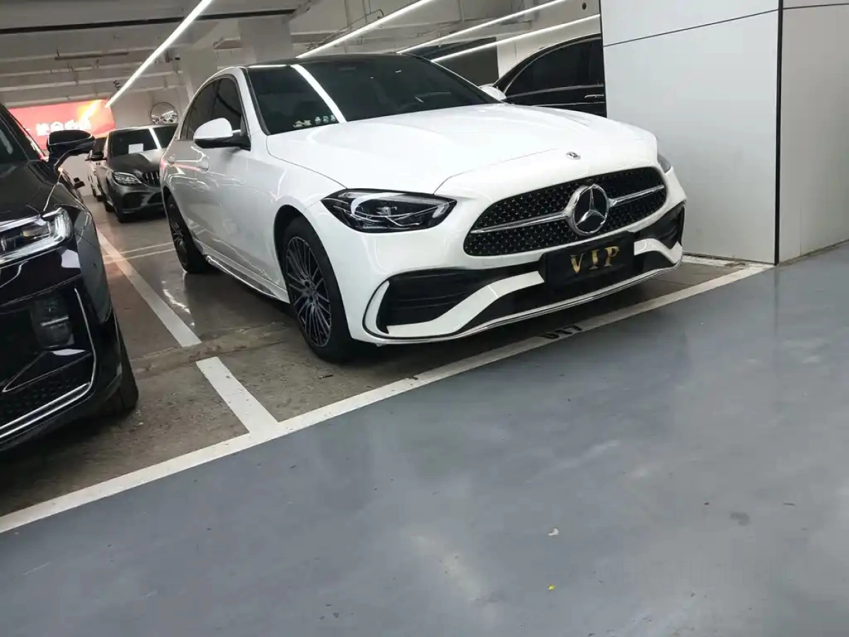 MERCEDES BENZ C-CLASS