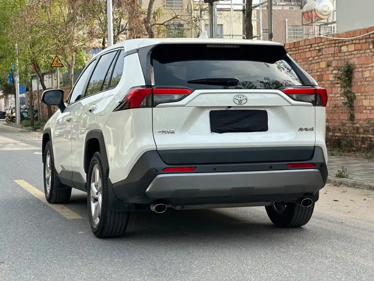 TOYOTA RAV4 RONGFANG
