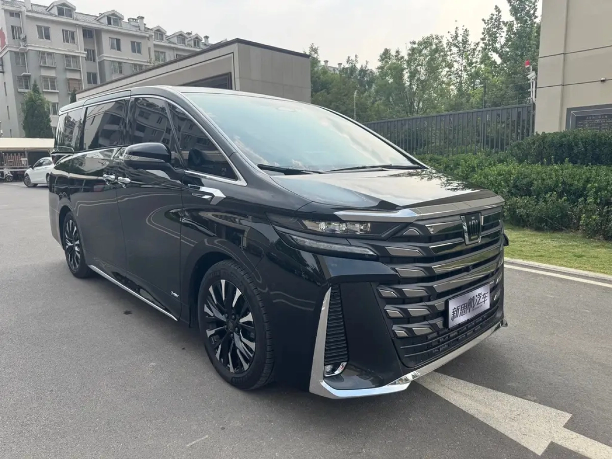 TOYOTA VELLFIRE