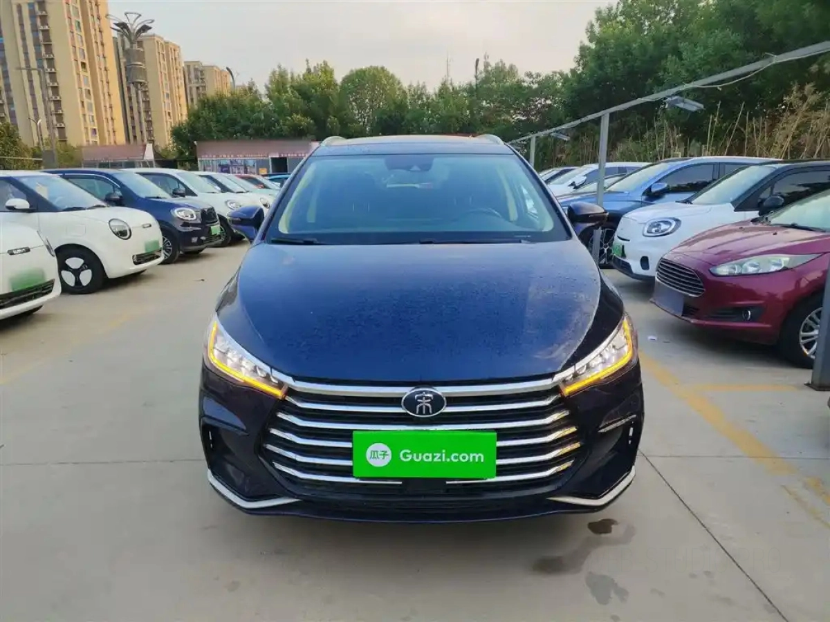 BYD SONG MAX