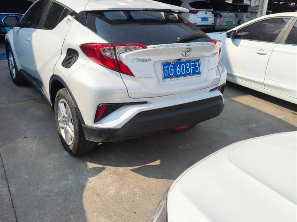 TOYOTA C-HR