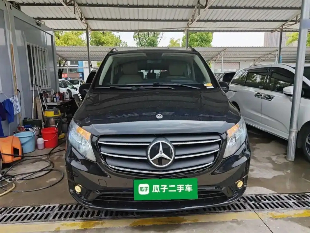 MERCEDES BENZ VITO