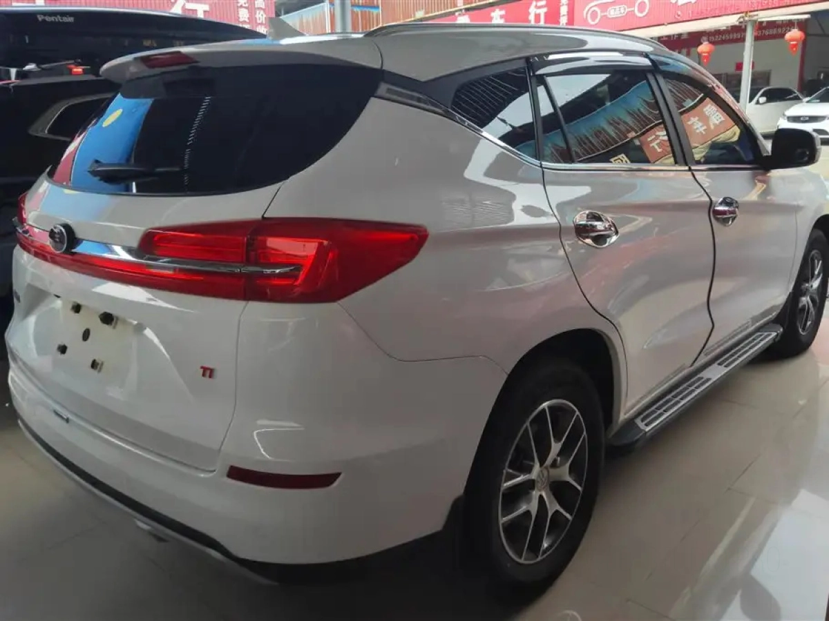 BYD SONG