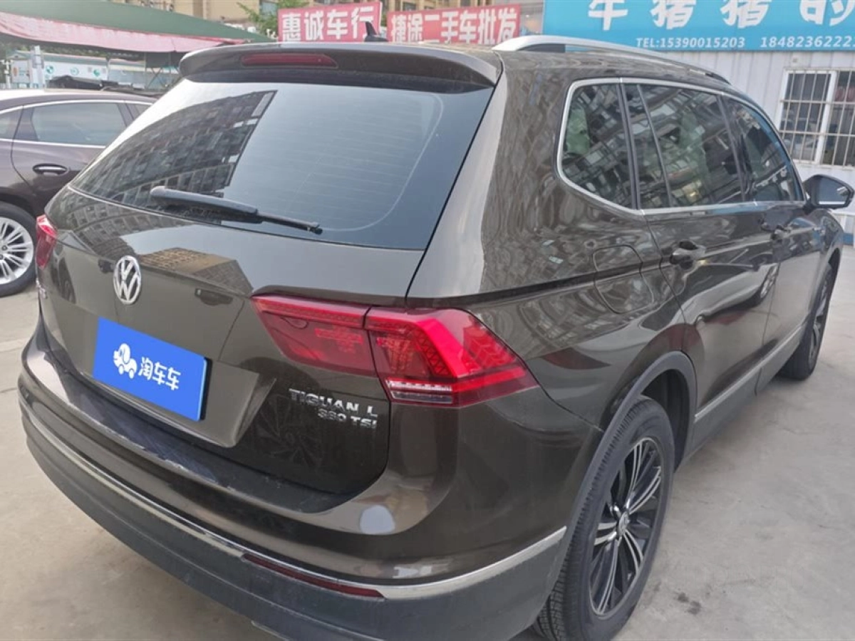 VOLKSWAGEN TIGUAN L