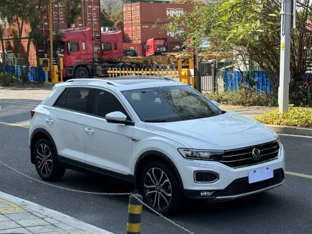 VOLKSWAGEN T-ROC TANGE