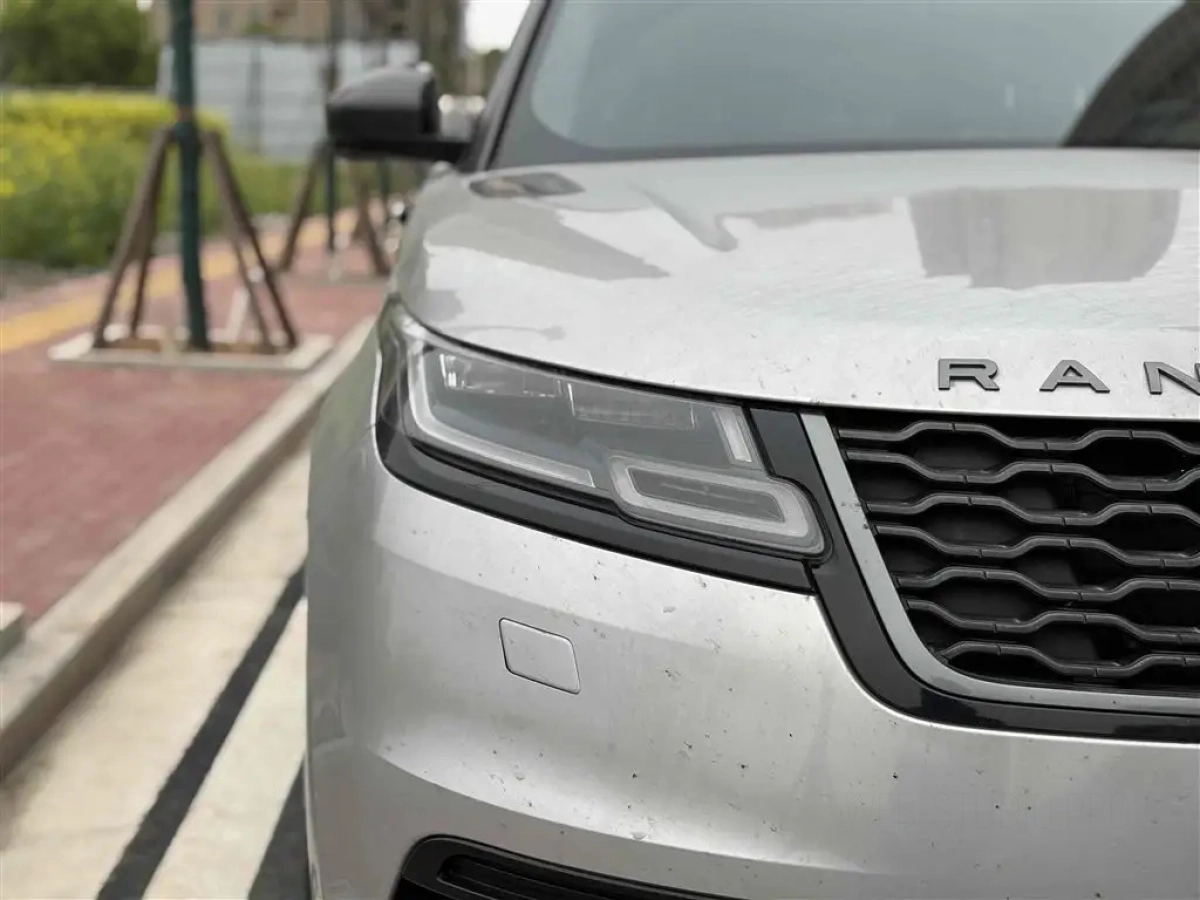 LAND ROVER RANGE ROVER VESSEL