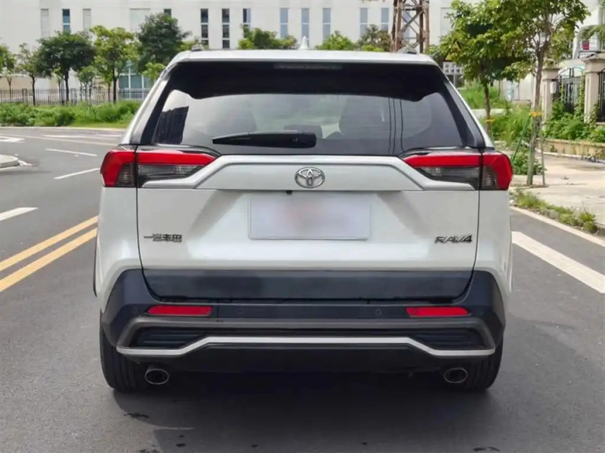 TOYOTA RAV4 RONGFANG
