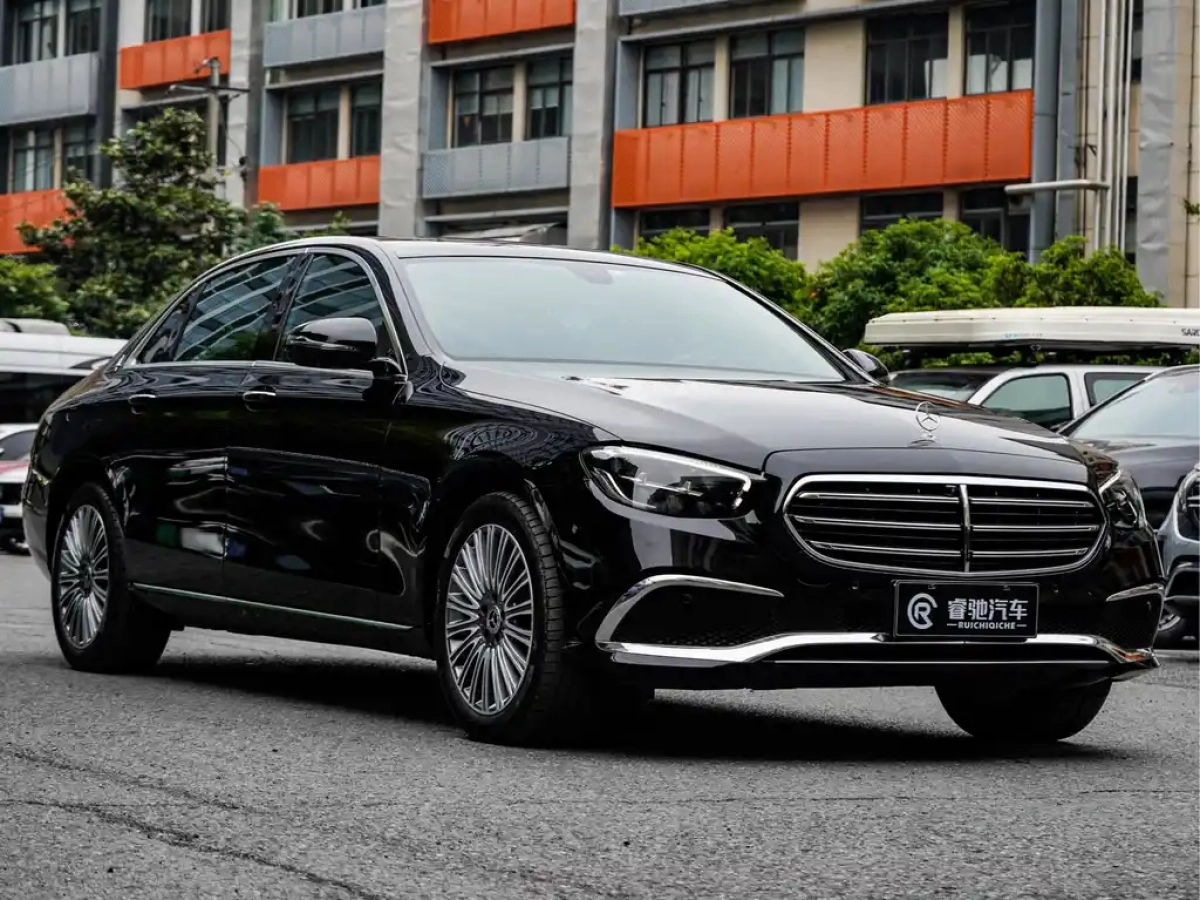 MERCEDES BENZ E-CLASS