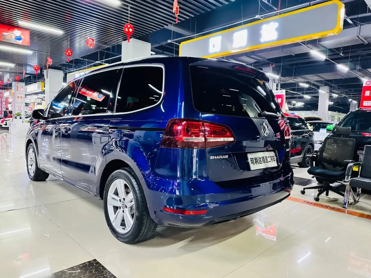 VOLKSWAGEN SHARAN
