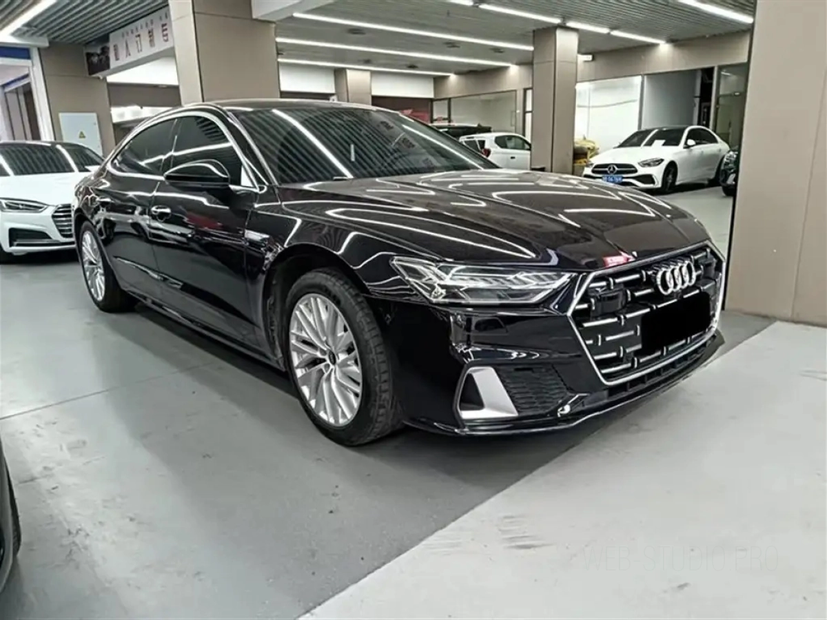 AUDI A7L