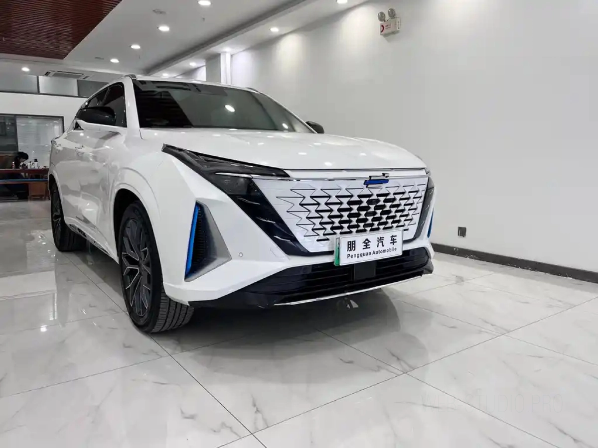 CHANGAN OSHAN Z6 NEW ENERGY