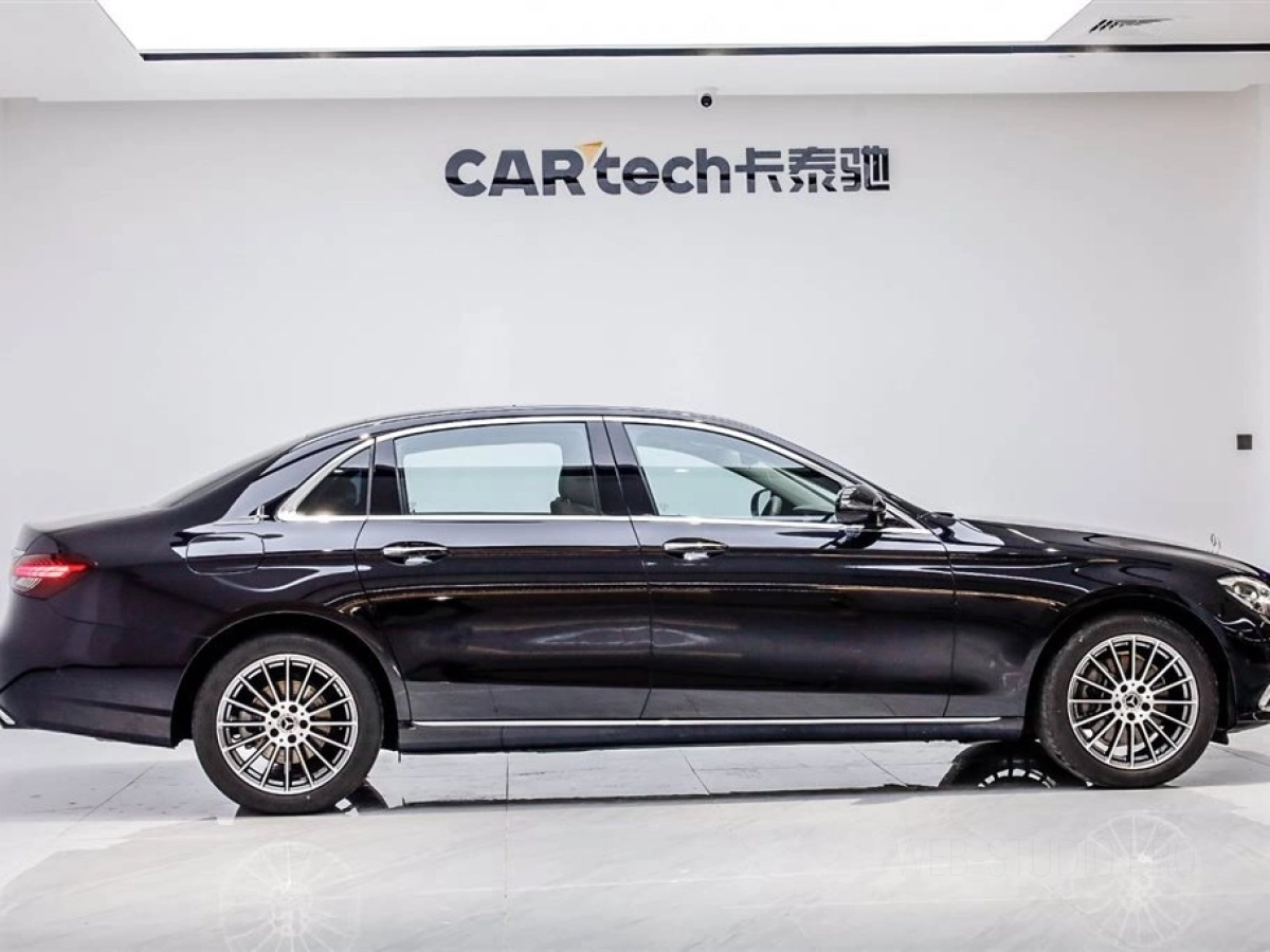 MERCEDES BENZ E-CLASS