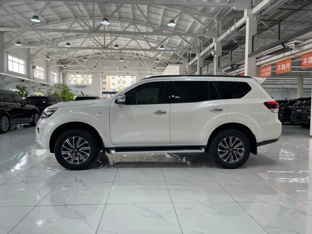 NISSAN TERRA