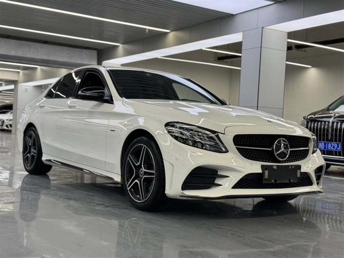 MERCEDES BENZ C-CLASS