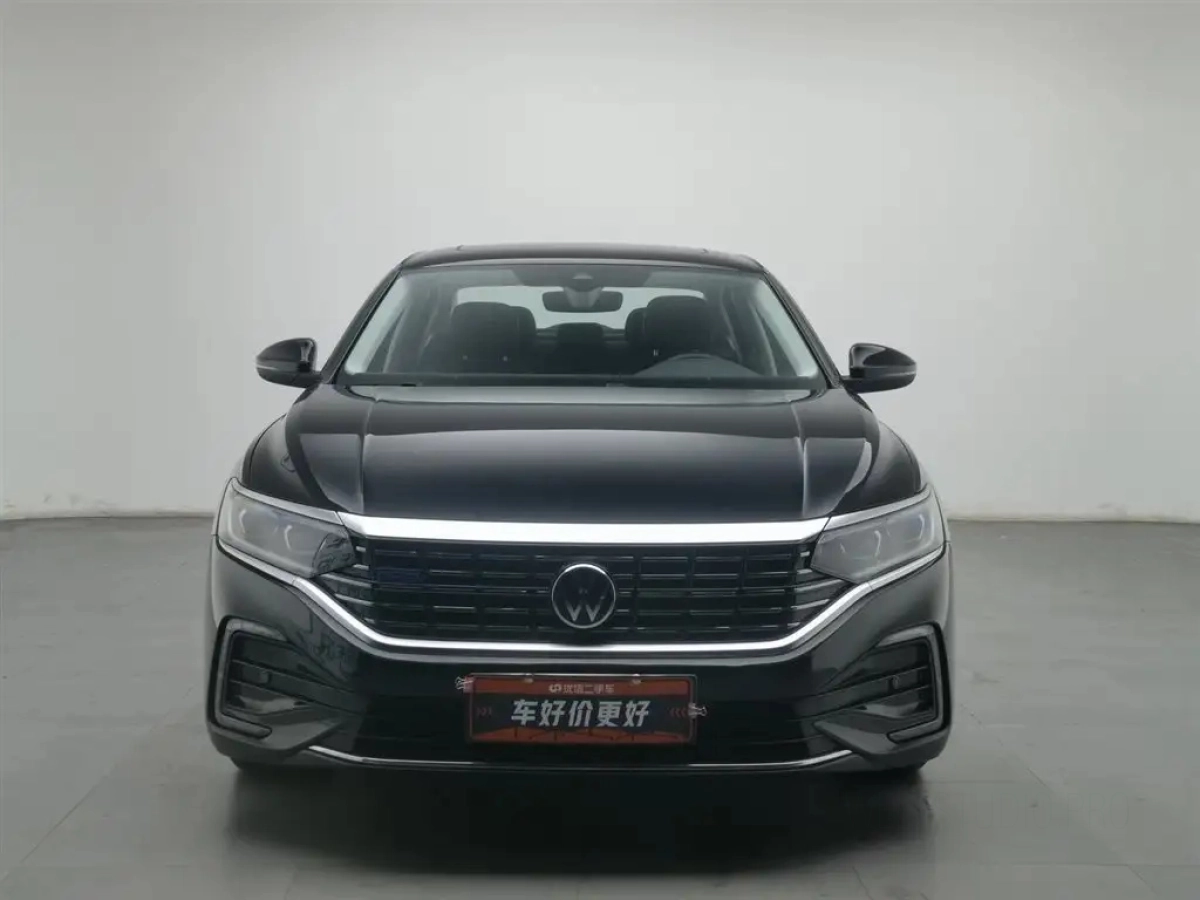 VOLKSWAGEN PASSAT NEW ENERGY