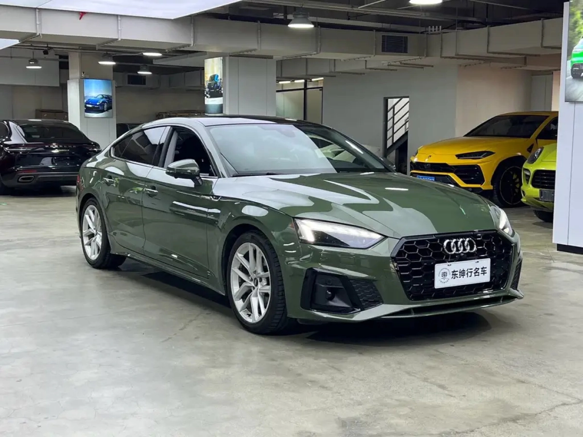 AUDI A5