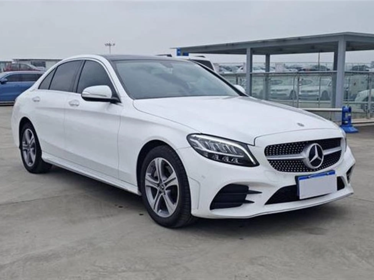 MERCEDES BENZ C-CLASS