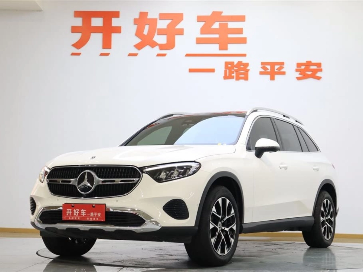 MERCEDES BENZ GLC