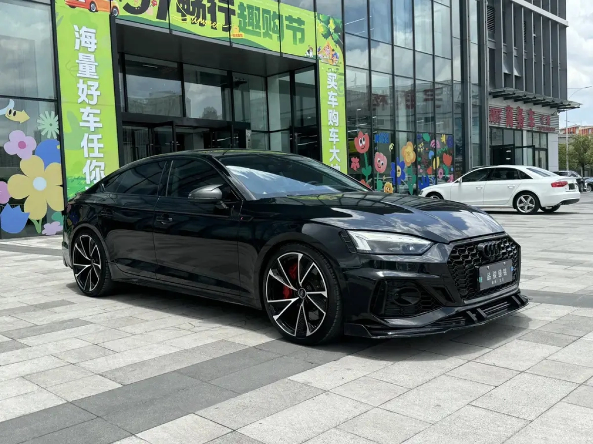 AUDI A5
