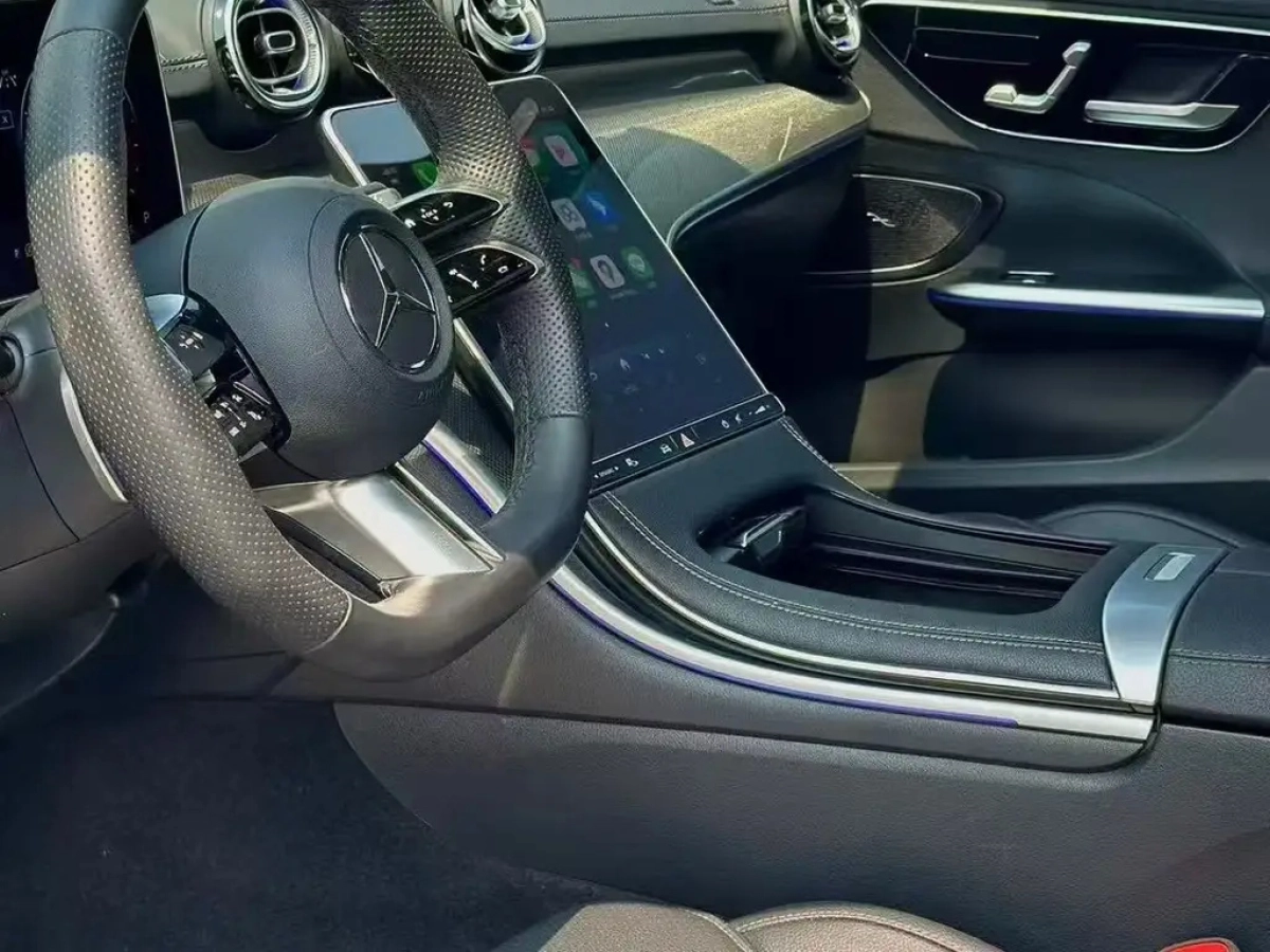 MERCEDES BENZ C-CLASS