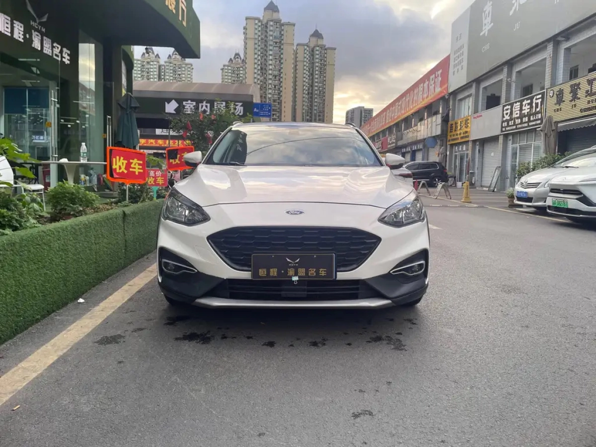 FORD FOCUS ACTIVE