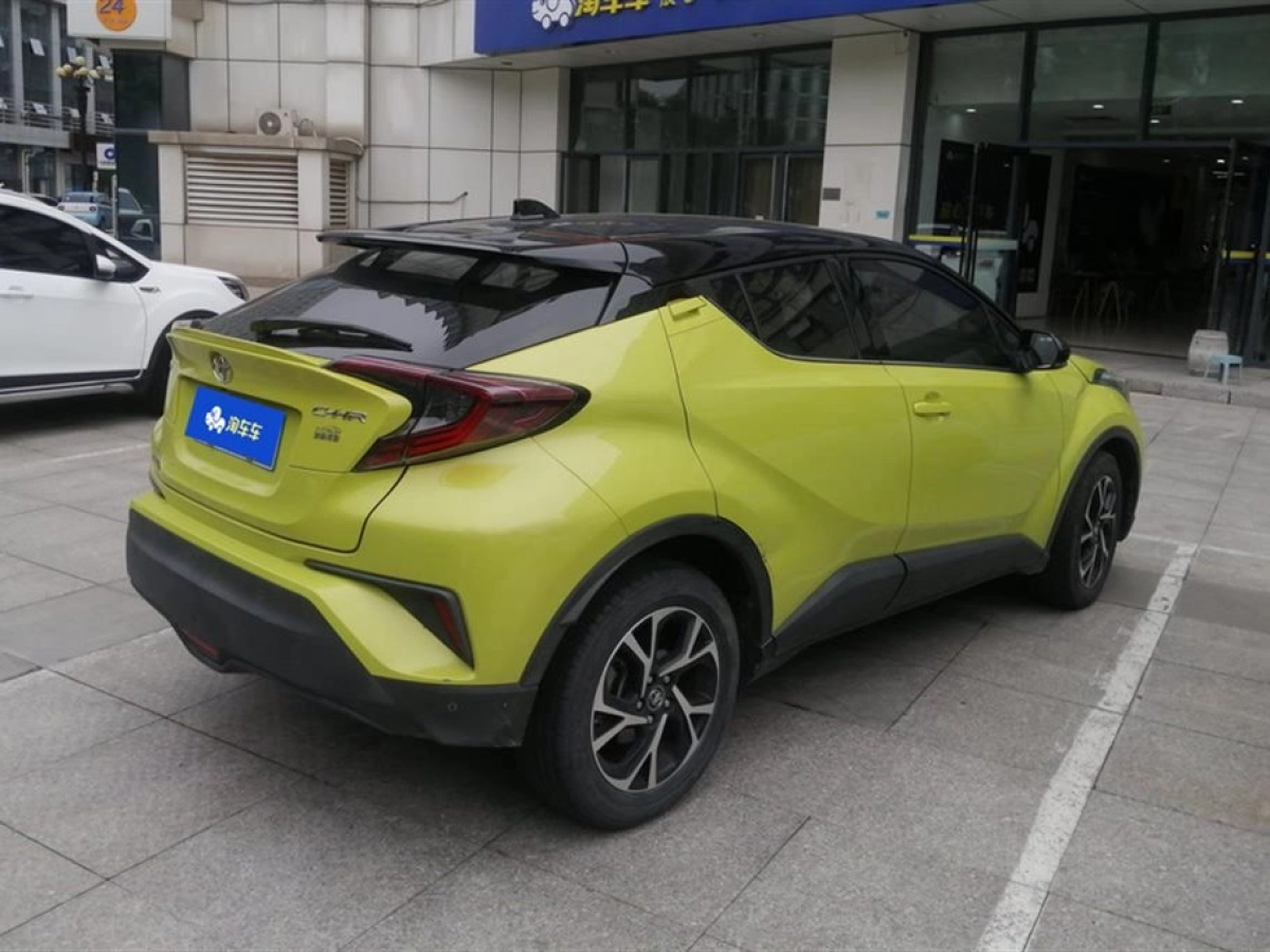 TOYOTA C-HR
