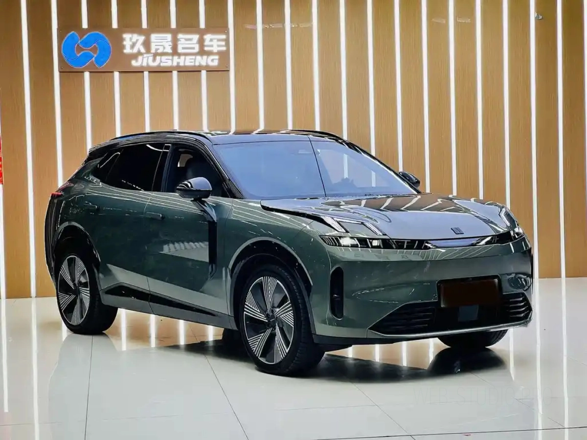 LYNK&CO 08 NEW ENERGY