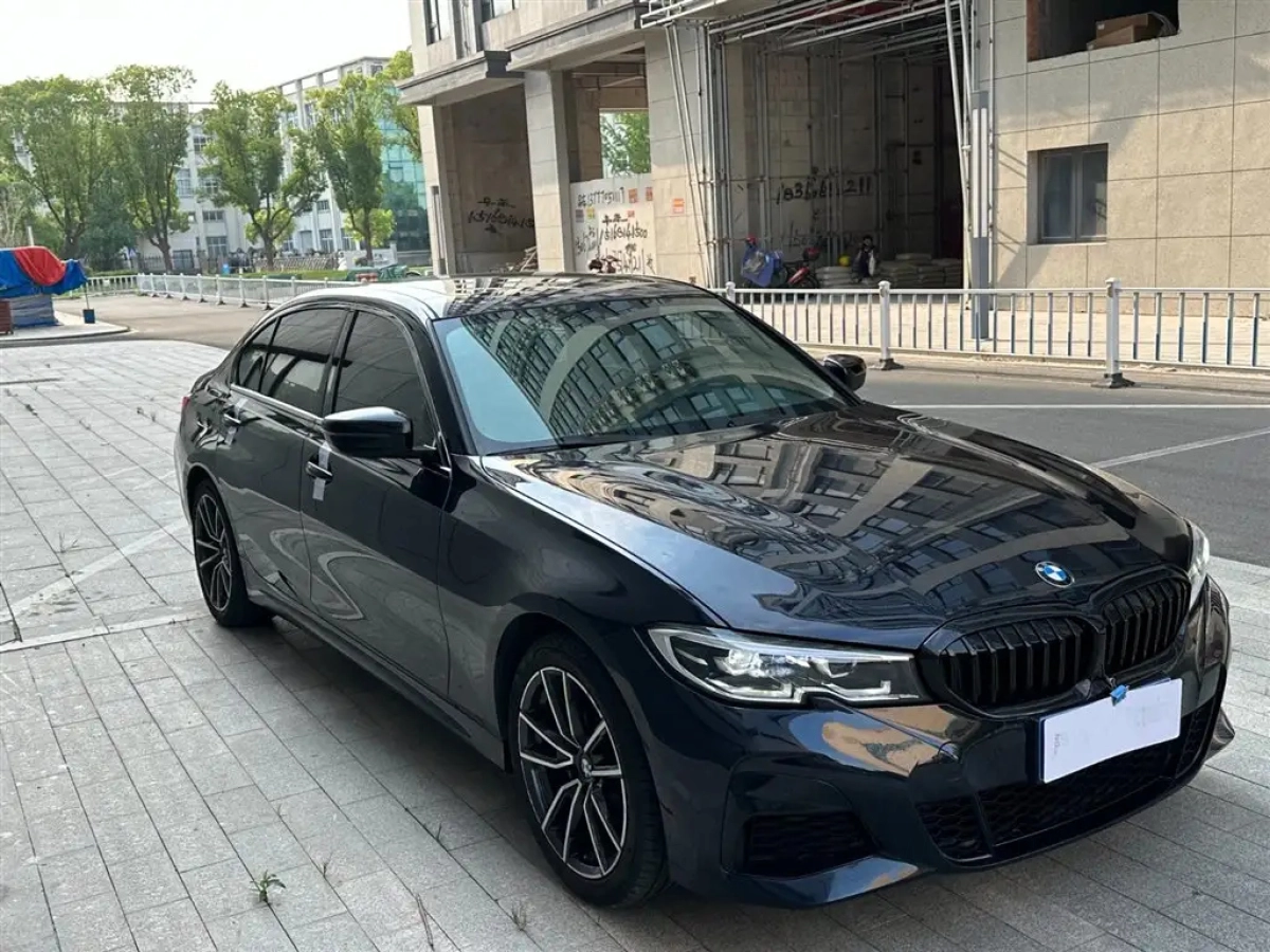 BMW 3-SERIES