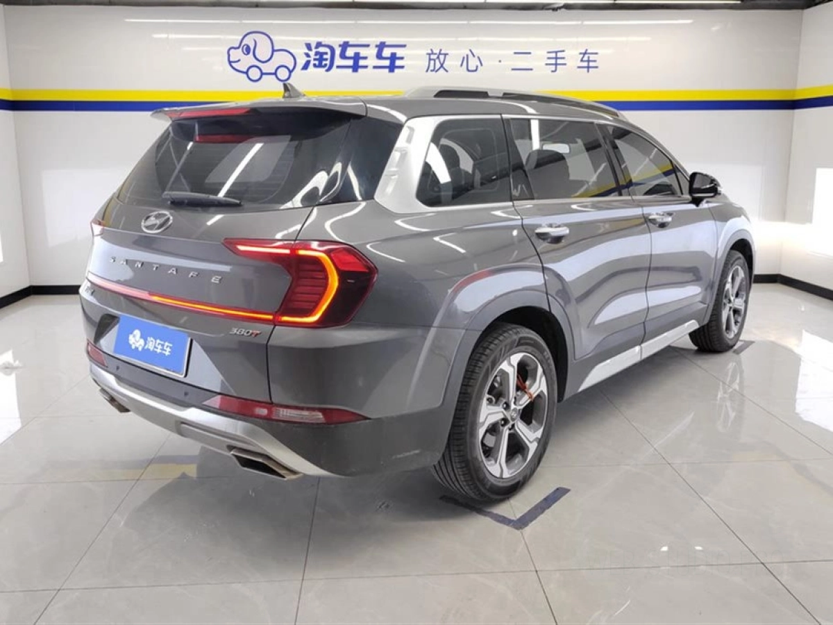 HYUNDAI SANTAFE