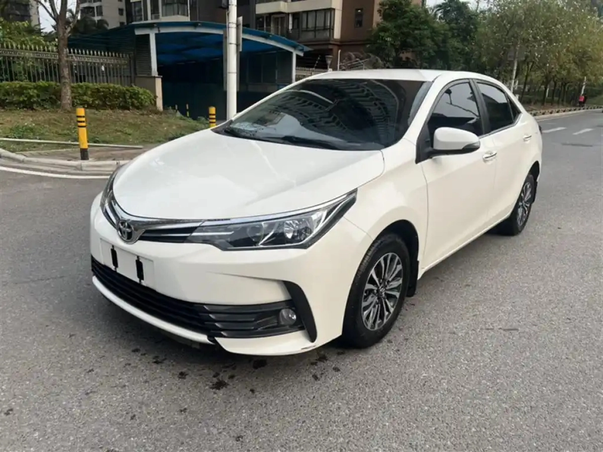 TOYOTA COROLLA