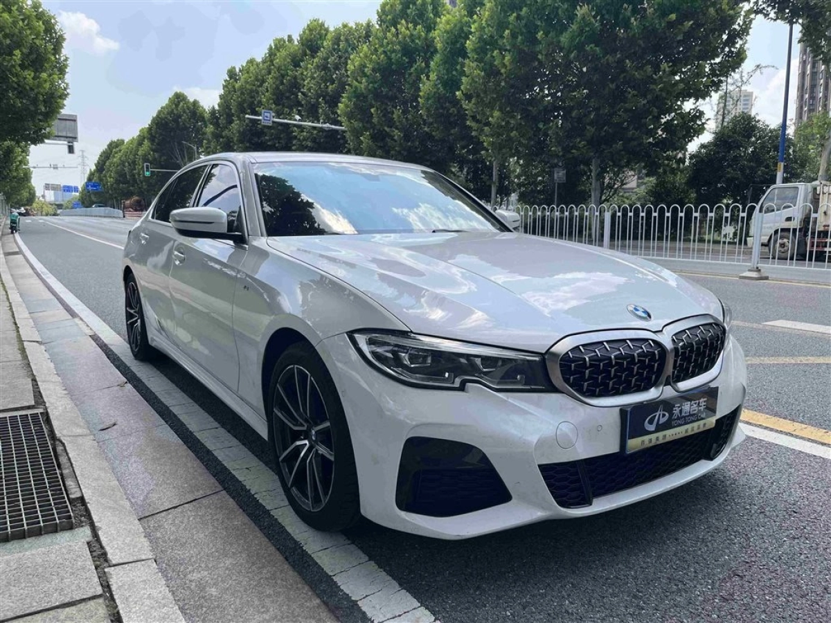 BMW 3-SERIES
