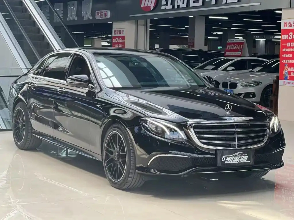 MERCEDES BENZ E-CLASS