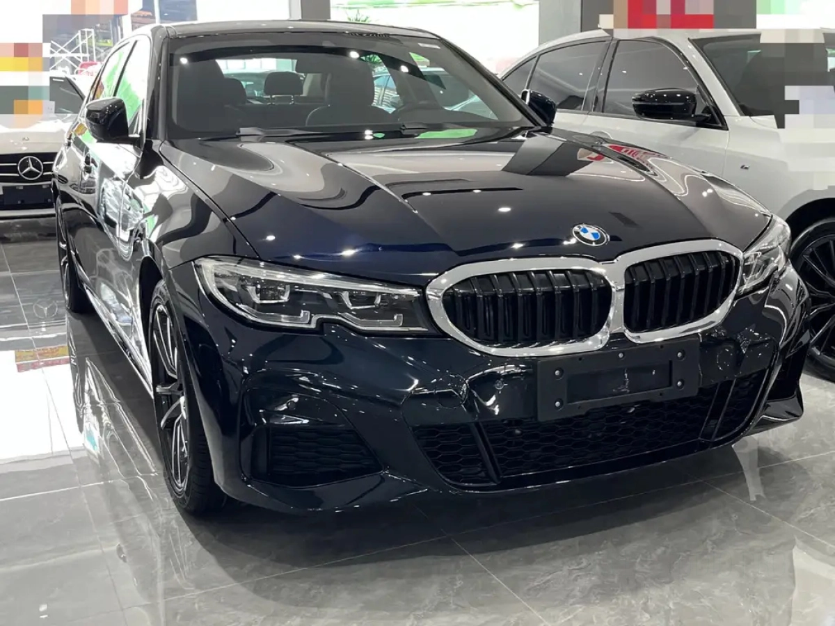 BMW 3-SERIES