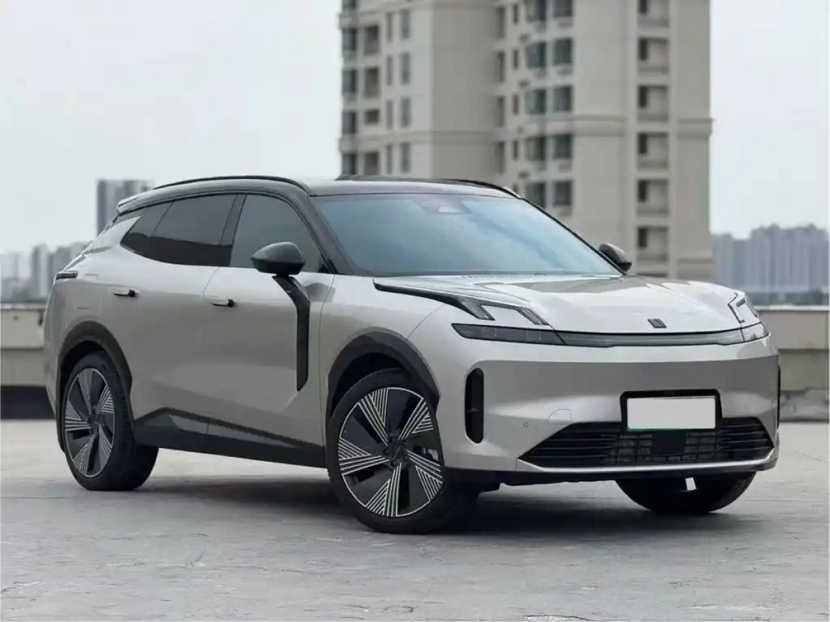 LYNK&CO 08 NEW ENERGY