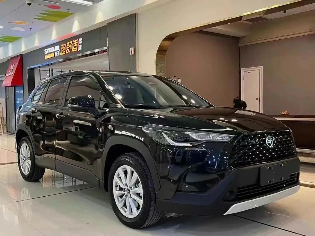 TOYOTA COROLLA CROSS