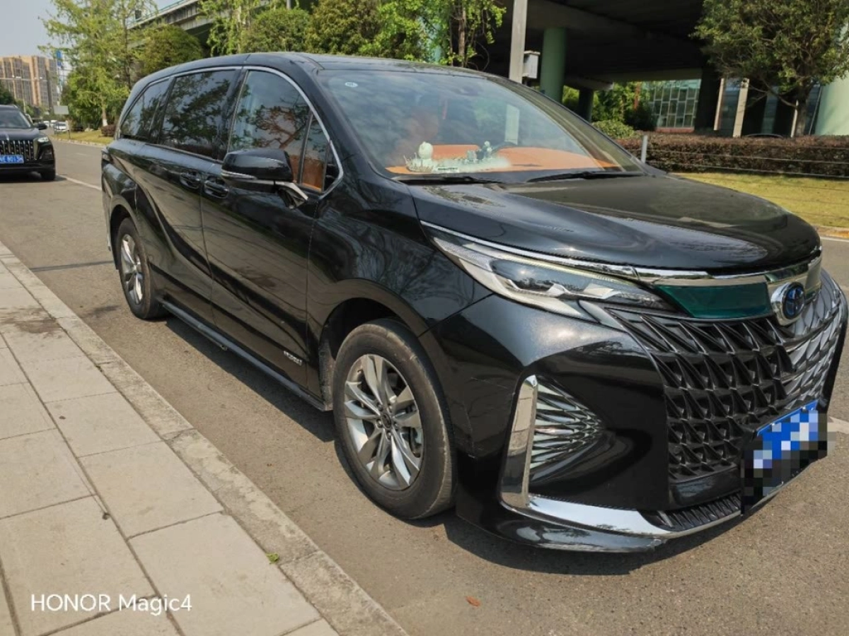 TOYOTA SIENNA SIENNA