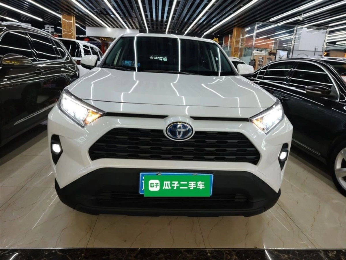 TOYOTA RAV4 RONGFANG