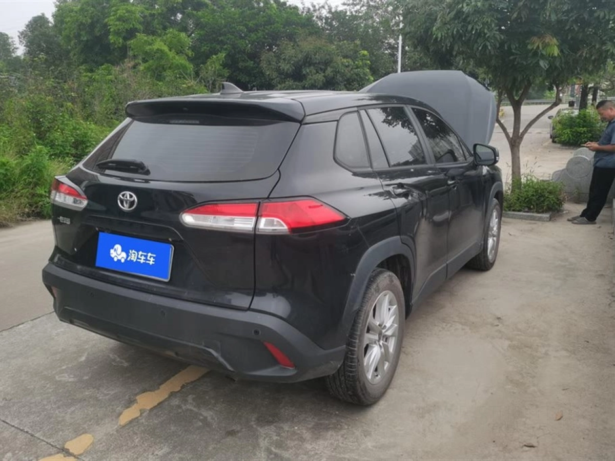 TOYOTA COROLLA CROSS